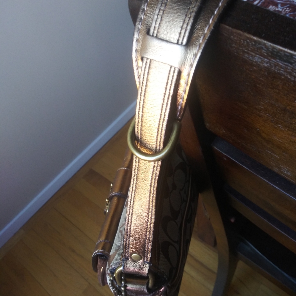 Coach limited edition signature print shoulder bag - Picture 3 of 15